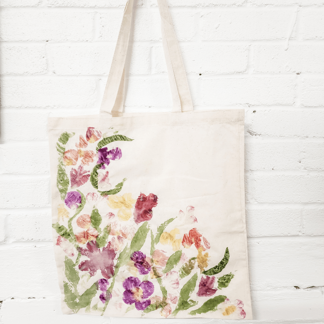 Peinture avec des pétales - Atelier de fleurs pressées