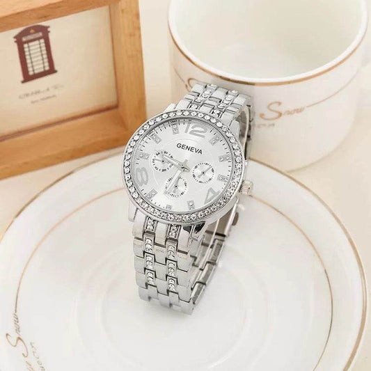 Unisex Three-piece Bracelet Watch for women - www.Shopthatapp.com