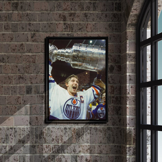 Wayne Gretzky 20x29 Framed Canvas Oilers Stanley Cup-V - www.Shopthatapp.com