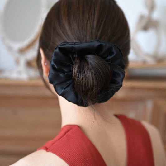 Fashion Silk Satin Hair Scrunchies Hair Ties Ponytail Holder - www.Shopthatapp.com