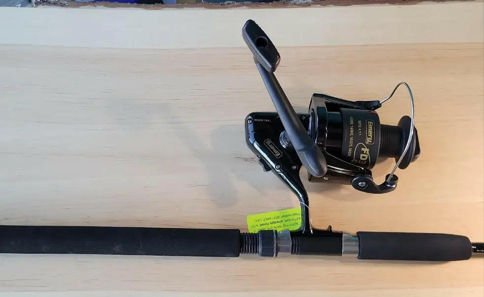 Emery Spartan Gold 5'6" Spinning Boat Rod/Reel Combo 20-50lb - www.Shopthatapp.com