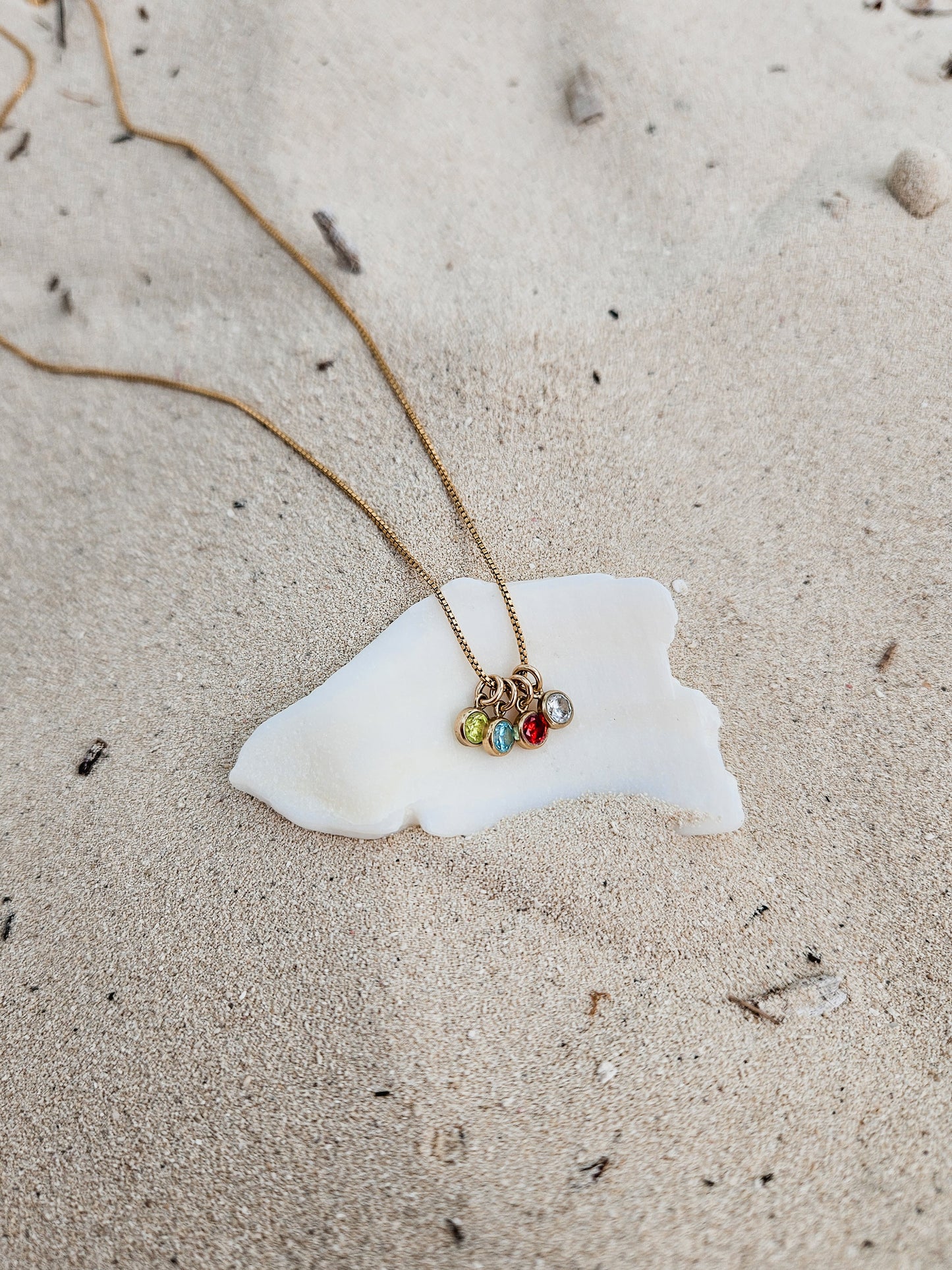 Birthstone Necklace - www.Shopthatapp.com