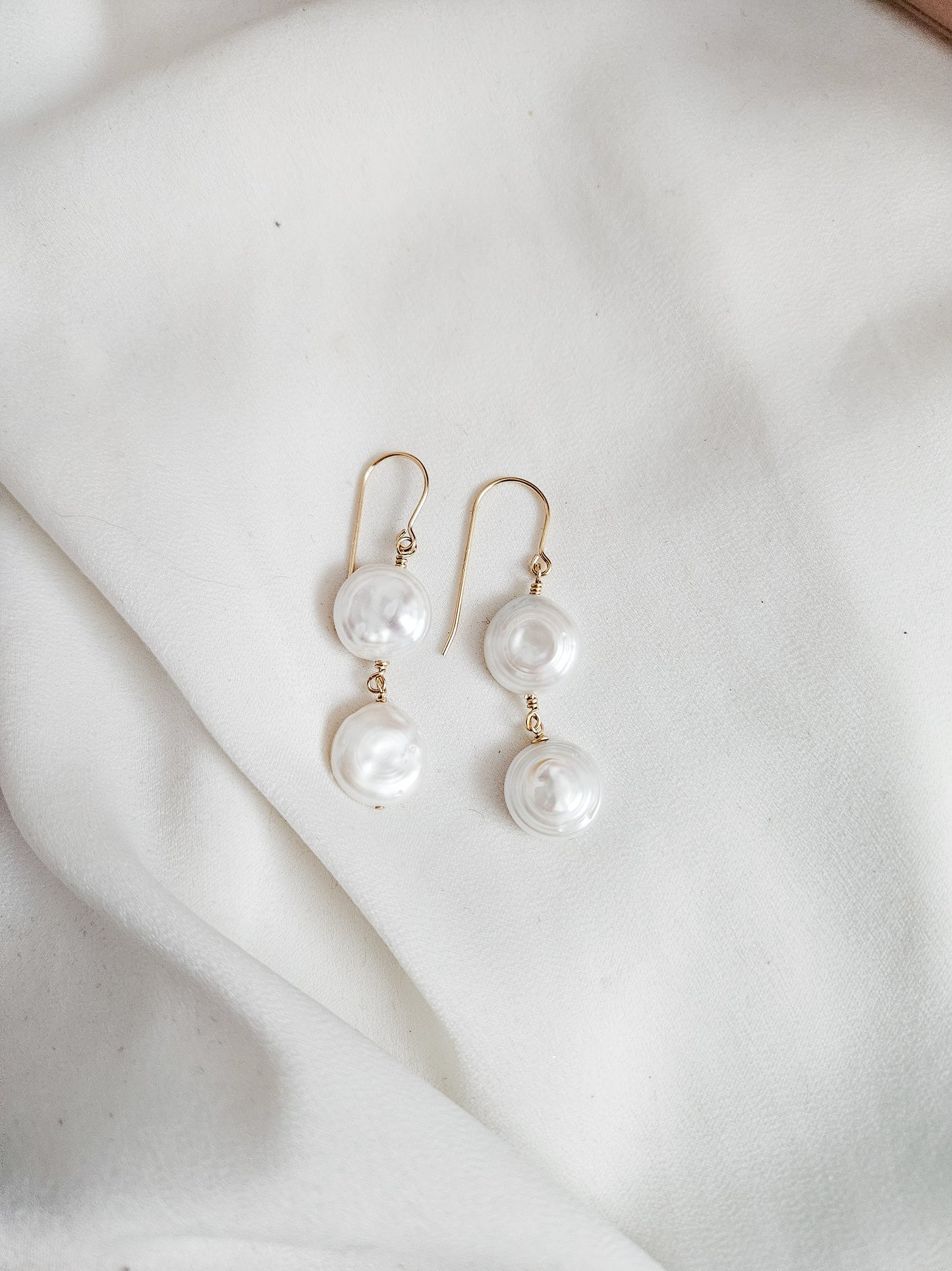 Boucles d'oreilles dévouées