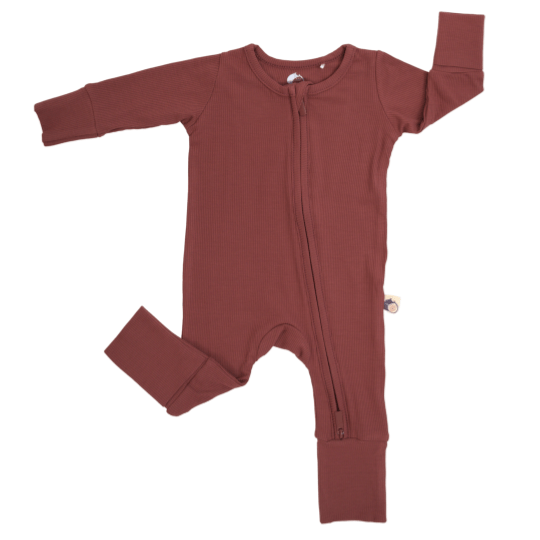 Dusk Red Ribbed Romper - www.Shopthatapp.com