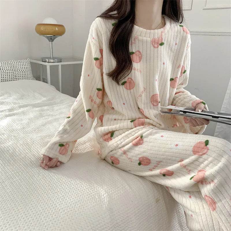 2pcs Women's Fall Winter Warm Pajamas Sets Coral Long Sleeve Cute Cartoon Bear Sleepwear Nightclothes - www.Shopthatapp.com #