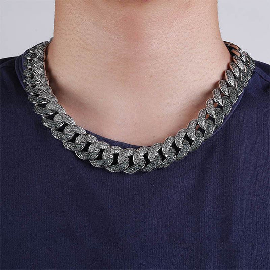 Emerald color men's large Cuban chain - www.Shopthatapp.com