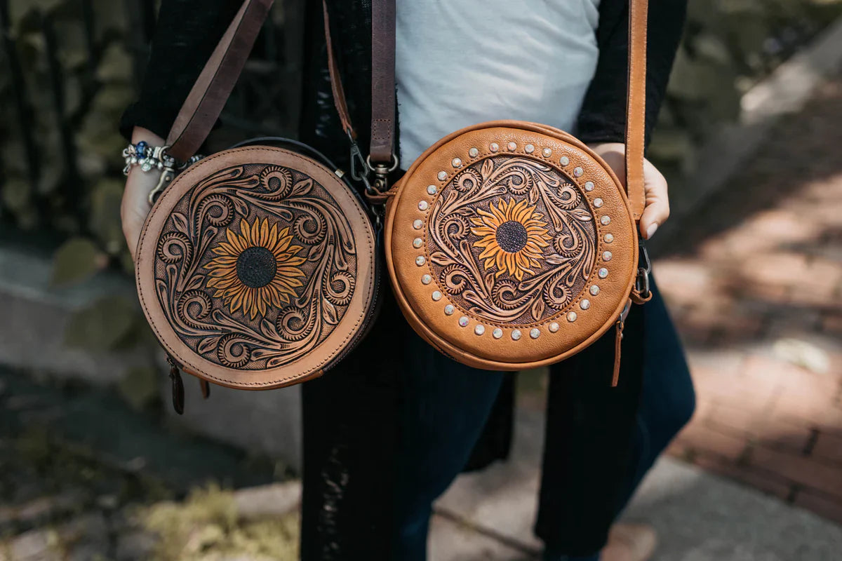 Gypsy Round Crossbody Purse-Everything leather-www.Shopthatapp.com-Tolredo Leather