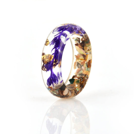Dried flower resin ring - www.Shopthatapp.com