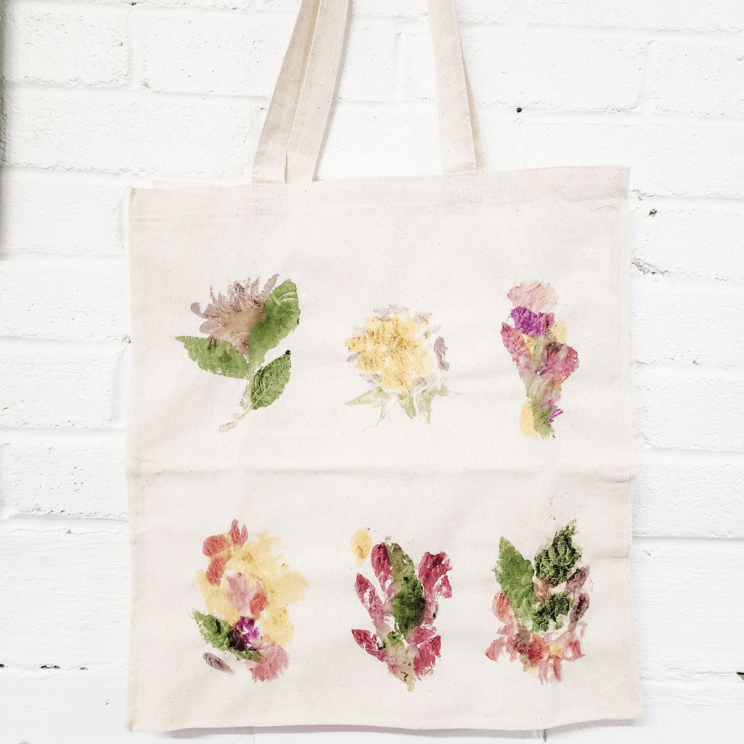 Peinture avec des pétales - Atelier de fleurs pressées