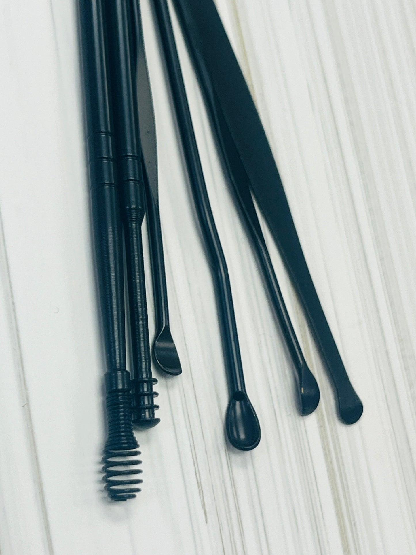 Reusable Ear Cleaner l Ear Wax Remover l Stainless Steel Ear Cleaner - www.Shopthatapp.com