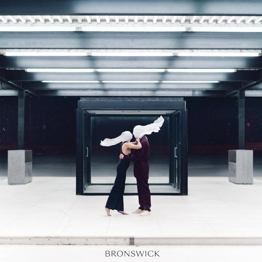 Bronswick / Nuits plurielles - LP Vinyl - www.Shopthatapp.com