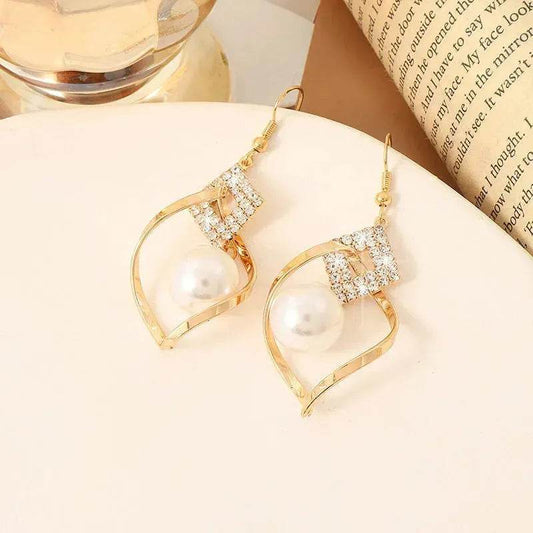 Women's Fashionable Temperamental All-match Pearl drop Earrings - www.Shopthatapp.com