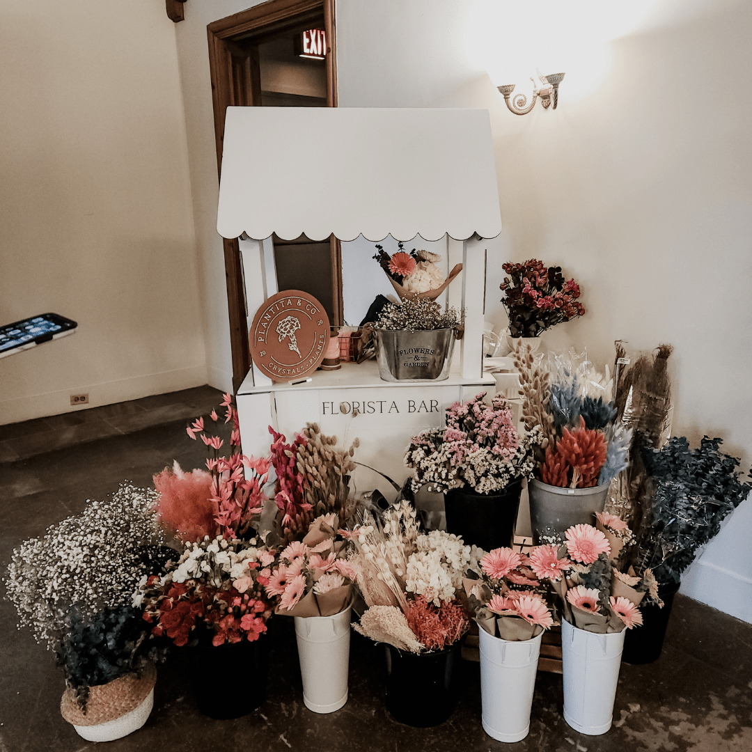 Flower Crown Experience - Make your own flower crown workshop - www.Shopthatapp.com