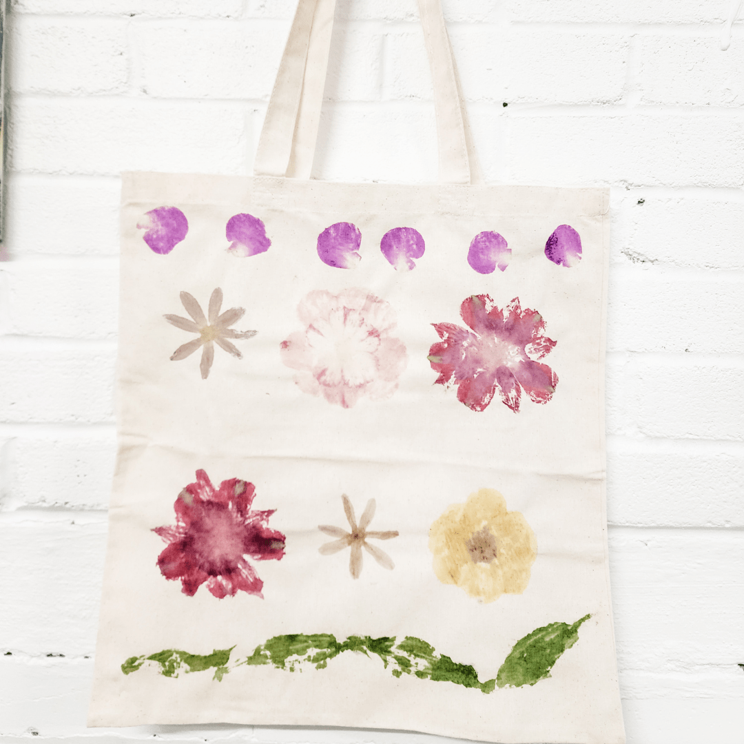 Peinture avec des pétales - Atelier de fleurs pressées