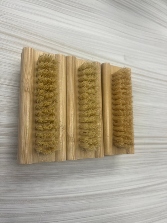 Natural Nail Brush - www.Shopthatapp.com