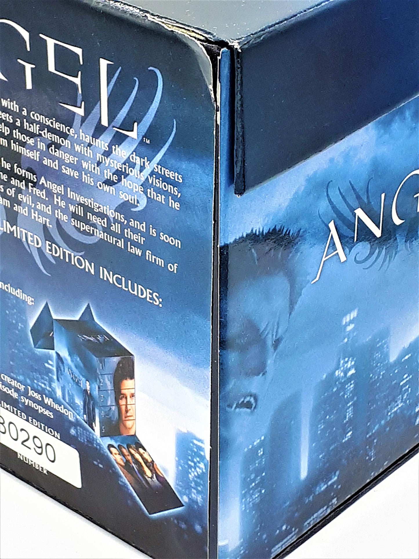 Angel - Seasons 1-5 (Collectors Set) (30DVD) - www.Shopthatapp.com