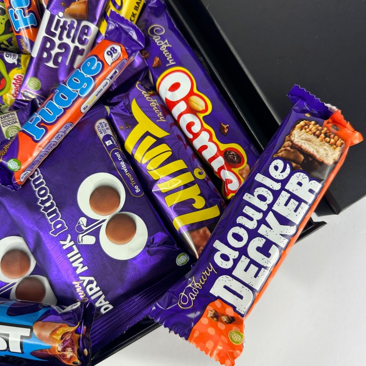 Cadbury Chocolate Signature Gift Hamper-Food and beverage-www.Shopthatapp.com-HamperWell