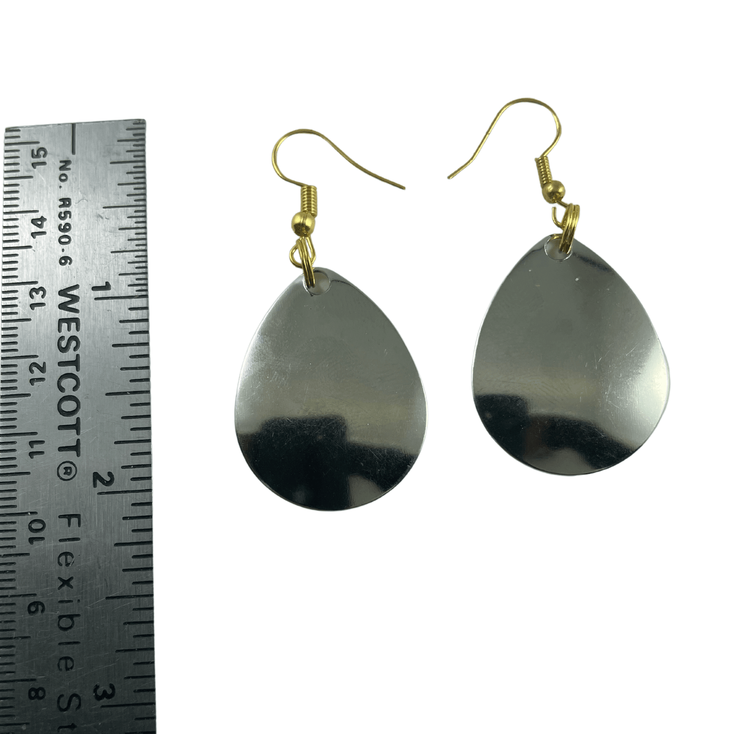 Colorado Plain Nickel Spinner Blade Earrings - www.Shopthatapp.com