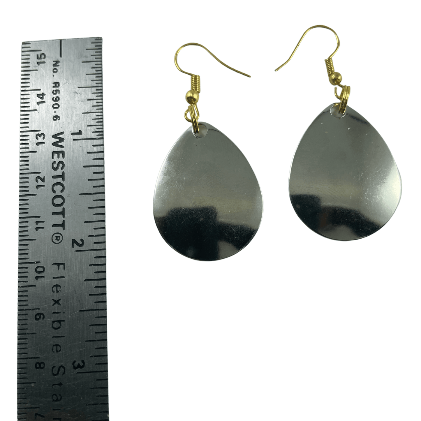 Colorado Plain Nickel Spinner Blade Earrings - www.Shopthatapp.com