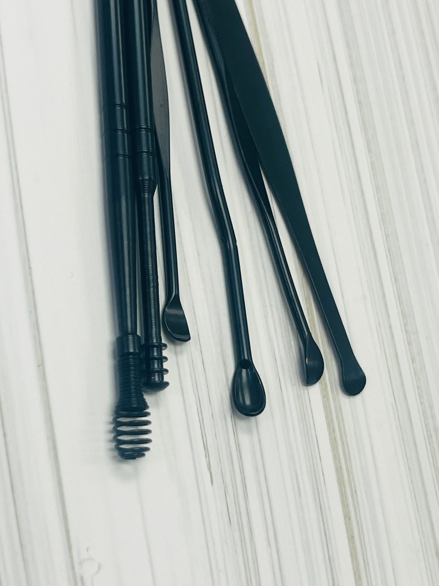 Reusable Ear Cleaner l Ear Wax Remover l Stainless Steel Ear Cleaner - www.Shopthatapp.com