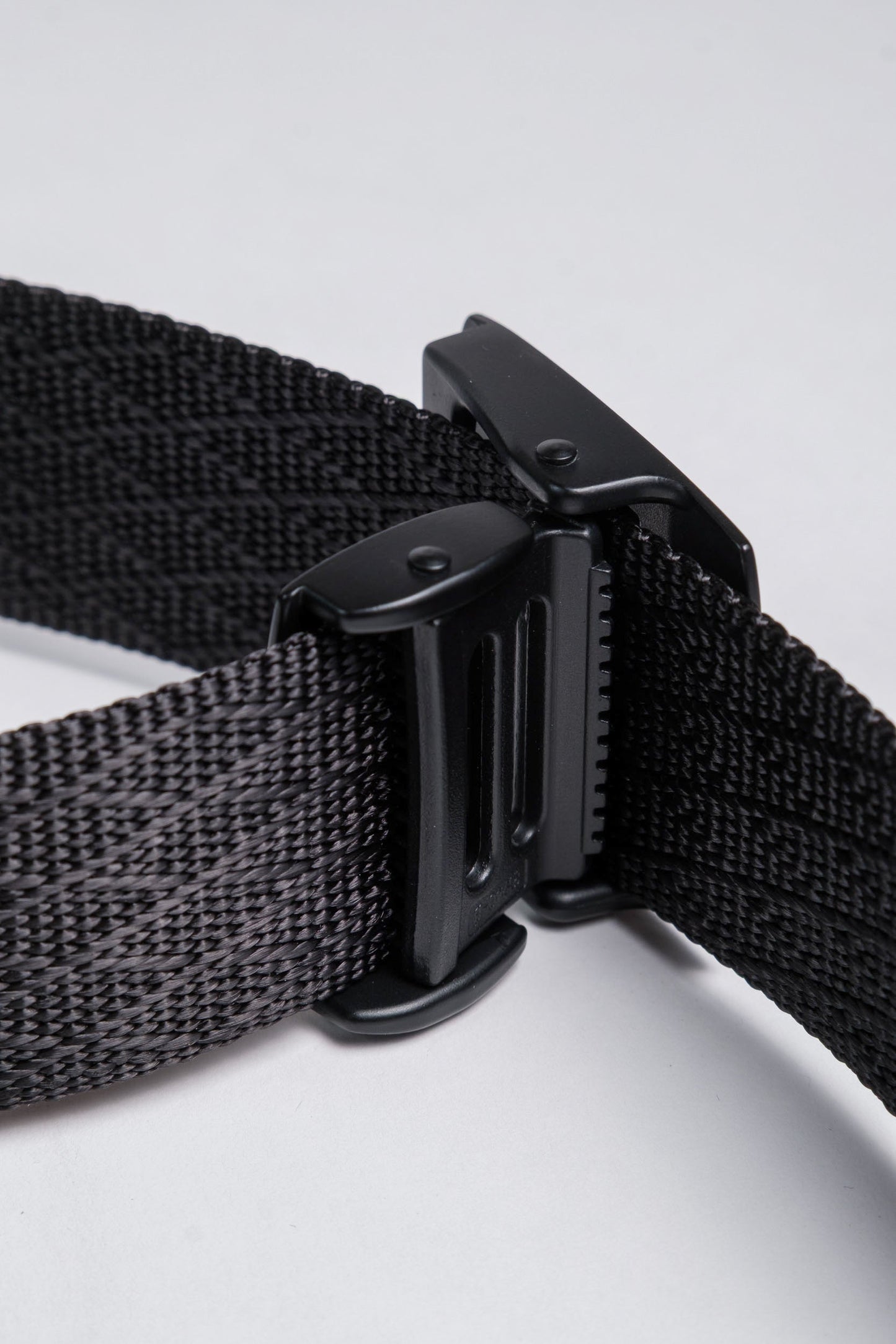 "Quick-Flip" Tactical Belt - www.Shopthatapp.com