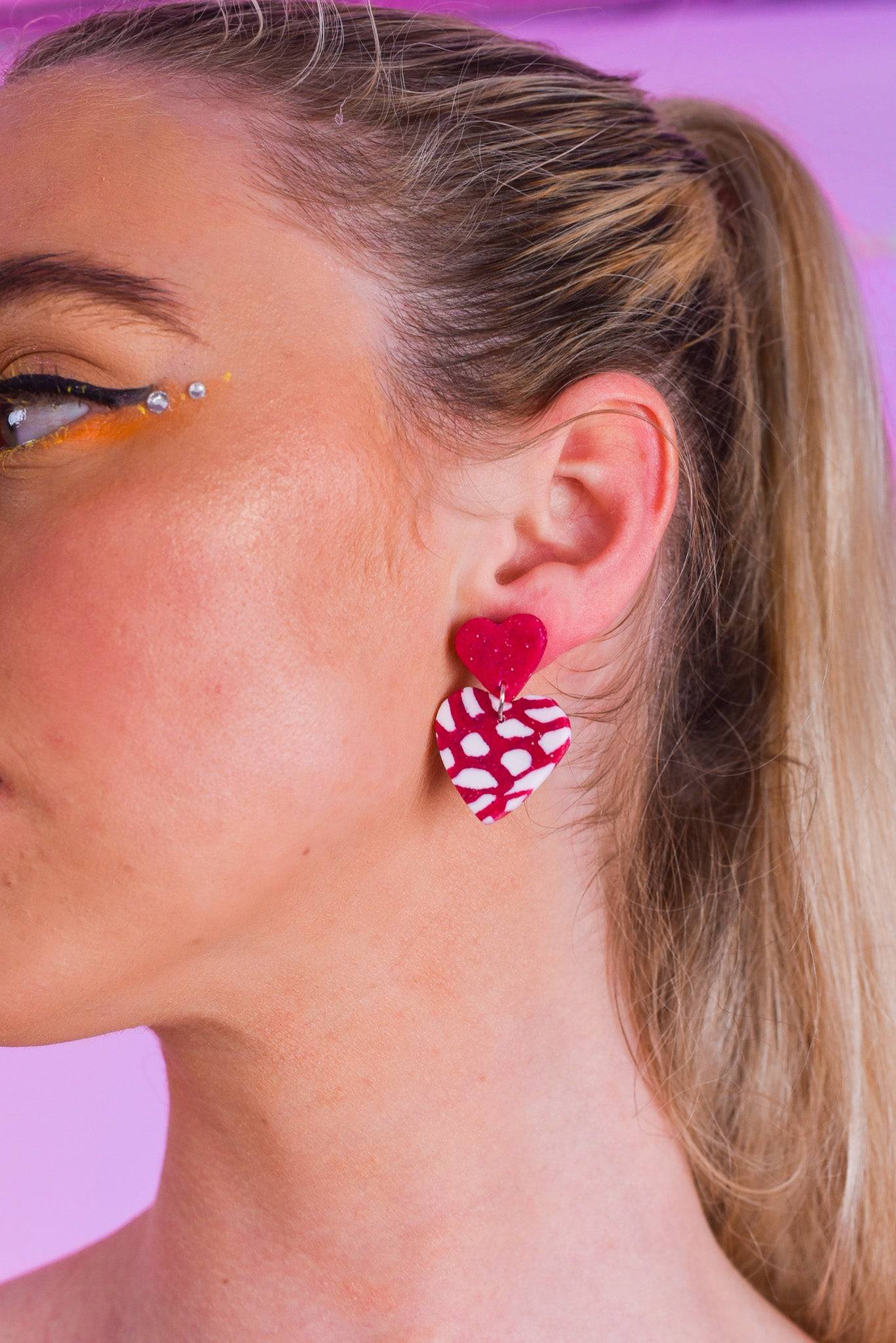 Boucle d'oreille double cœur avec clou en argent sterling