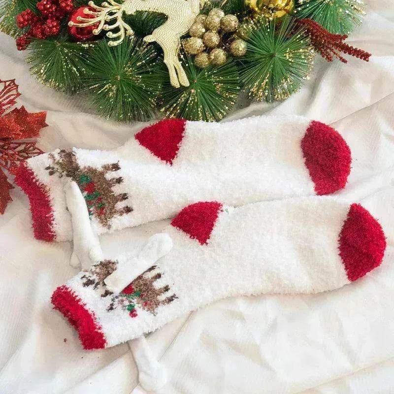 Fashion Simple Magnetic Christmas Socks For Men And Women - www.Shopthatapp.com