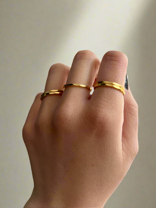 Gold Molten Single Ring - www.Shopthatapp.com