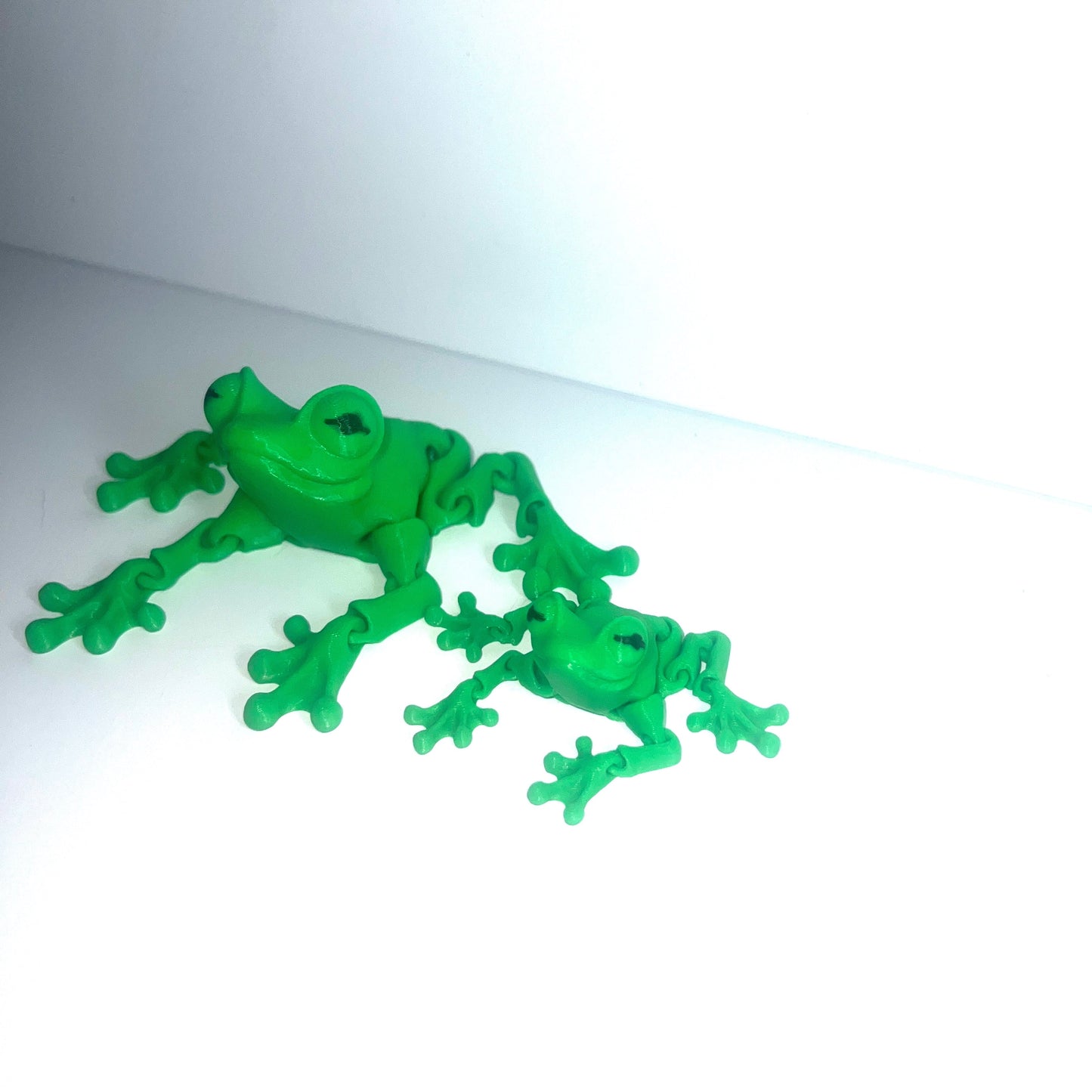Green Tree Frog - 3D Printed - www.Shopthatapp.com #