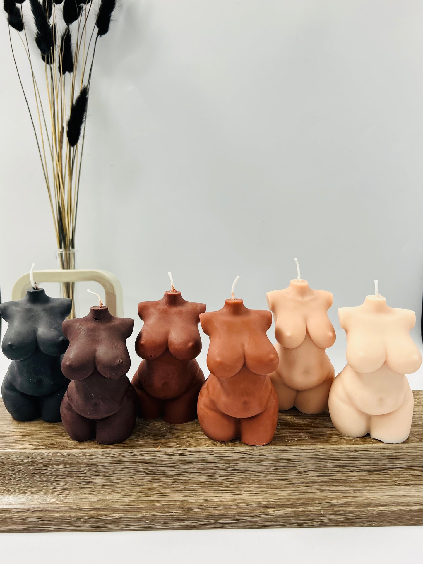 Candles - www.Shopthatapp.com