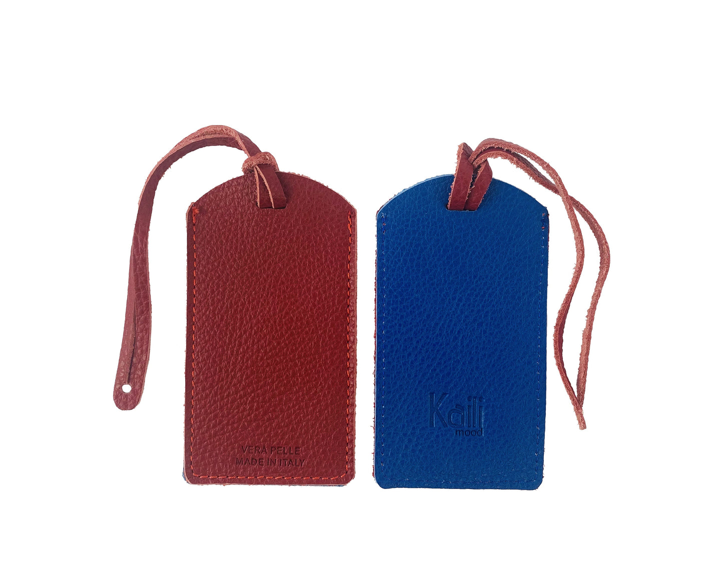 K0041VDB | Targhetta bagaglio Bicolore Made in Italy in Vera Pelle pieno fiore, grana dollaro - Colore Rosso/Blu - Dimensioni: cm 6,5 x 12 - Confezione: Gift Box rigido fondo/coperchio - www.Shopthatapp.com