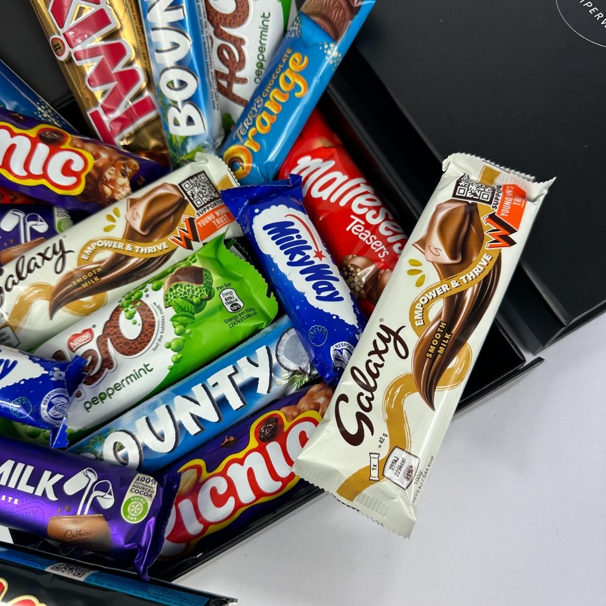 Mega Mix Chocolate Signature Gift Hamper-Food and beverage-www.Shopthatapp.com-HamperWell