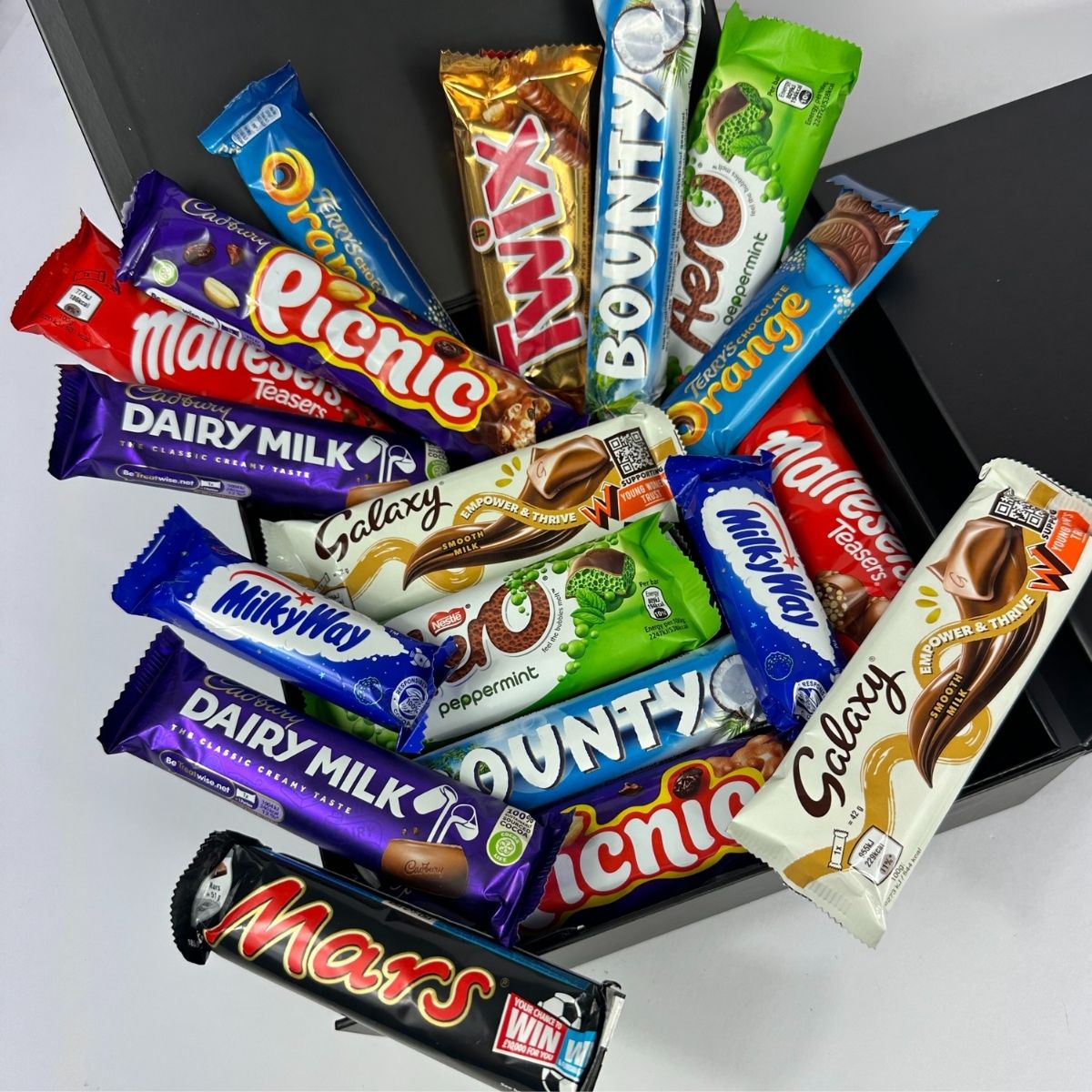 Mega Mix Chocolate Signature Gift Hamper-Food and beverage-www.Shopthatapp.com-HamperWell