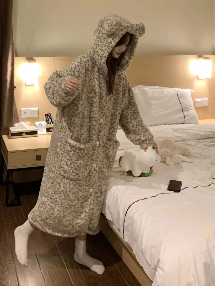 Plus Size Coral Velvet Pajamas Fleece Lined For Women Thick Night-robe - www.Shopthatapp.com