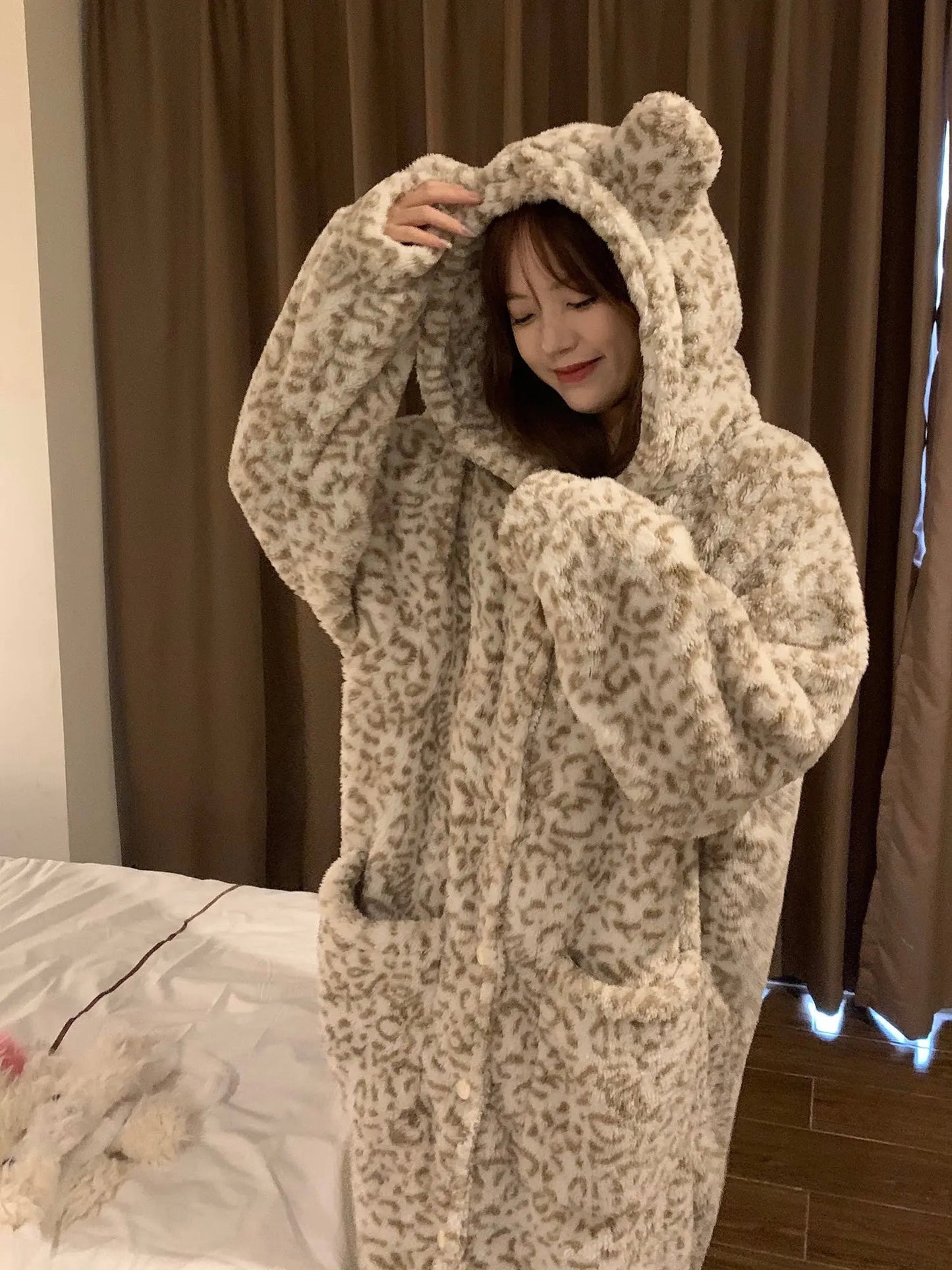Plus Size Coral Velvet Pajamas Fleece Lined For Women Thick Night-robe - www.Shopthatapp.com