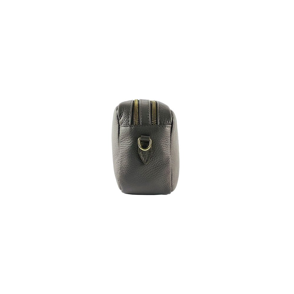 RB1008AQ | Tracollina Donna Doppia Lampo en Vera Pelle Fabriqué en Italie. Tracolla amovible. Attacchi con moschettoni in metallo Oro Lucido - Colore Taupe - Dimensions: cm 20 x 15 x 9