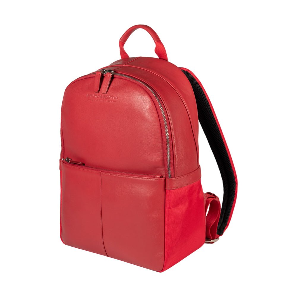 RB2001V | Zaino Porta Netbook/Tablet in Nylon/Vera Pelle, con leggera grana. Chiusura con lampo e spallacci regolabili - Colore Rosso - Dimensioni: cm 27 x 38 x 14. Confezione: Sacchetto Tessuto non Tessuto - www.Shopthatapp.com