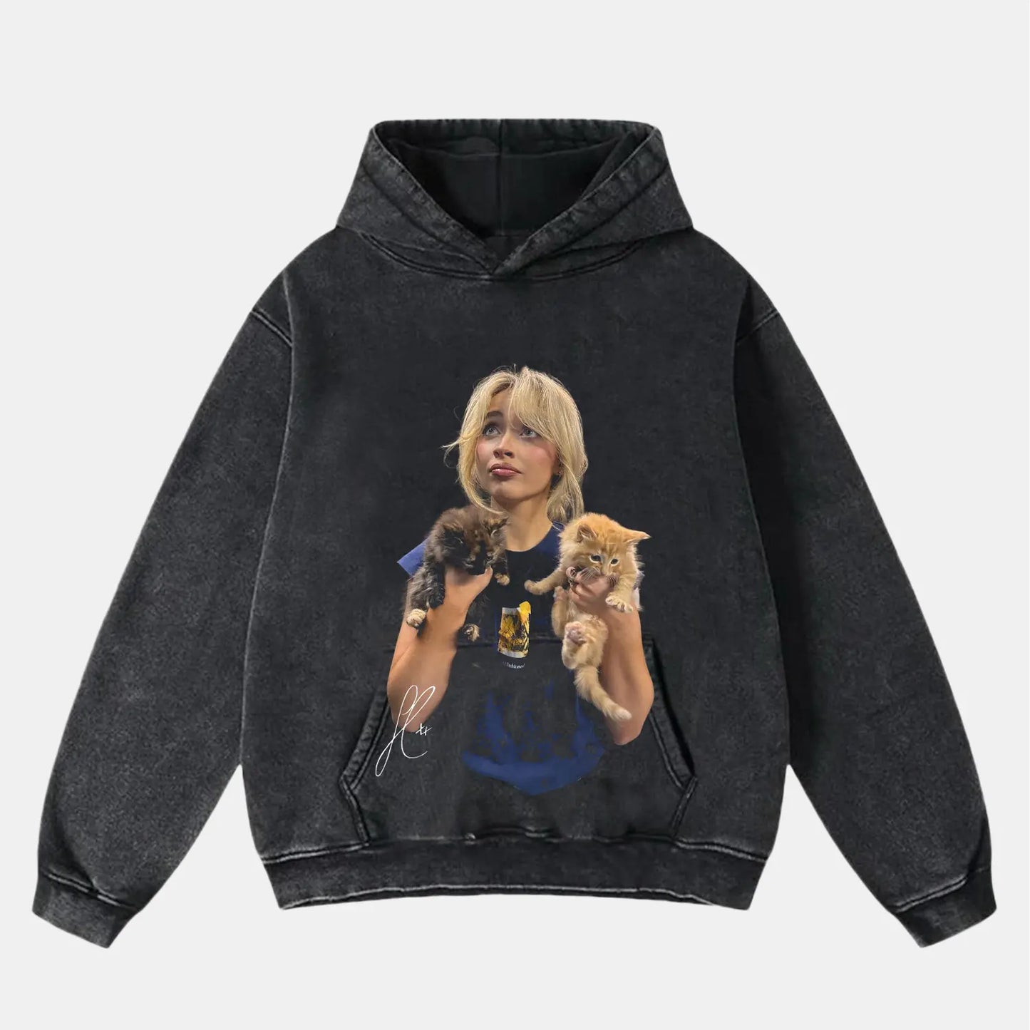 Sabrina carpenter: Music Icon Tee V21 - www.Shopthatapp.com