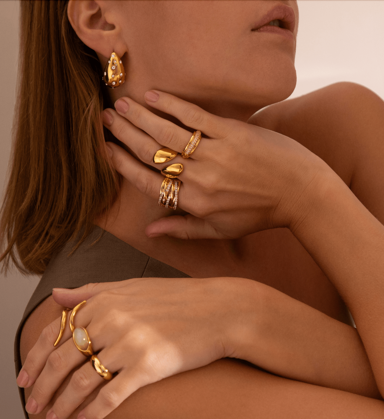 Dome Chunky CZ Earrings (Sample Sale) - www.Shopthatapp.com
