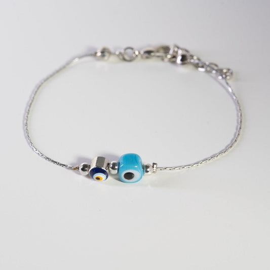 Dainty Bracelets Silver - www.Shopthatapp.com