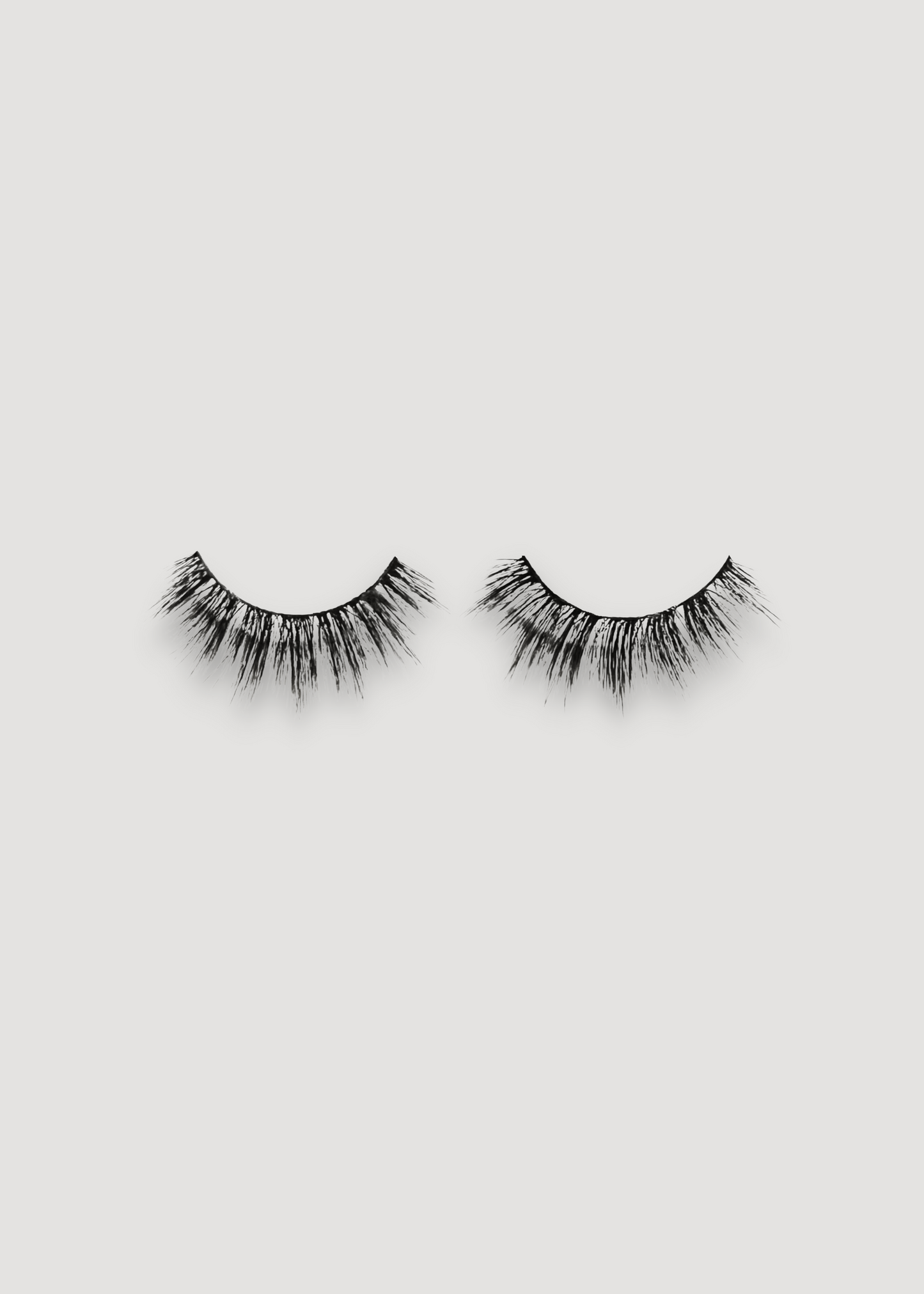 Faux cils « coquins »