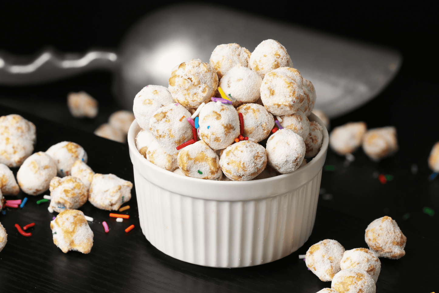 Vanilla Cake Popcorn - www.Shopthatapp.com