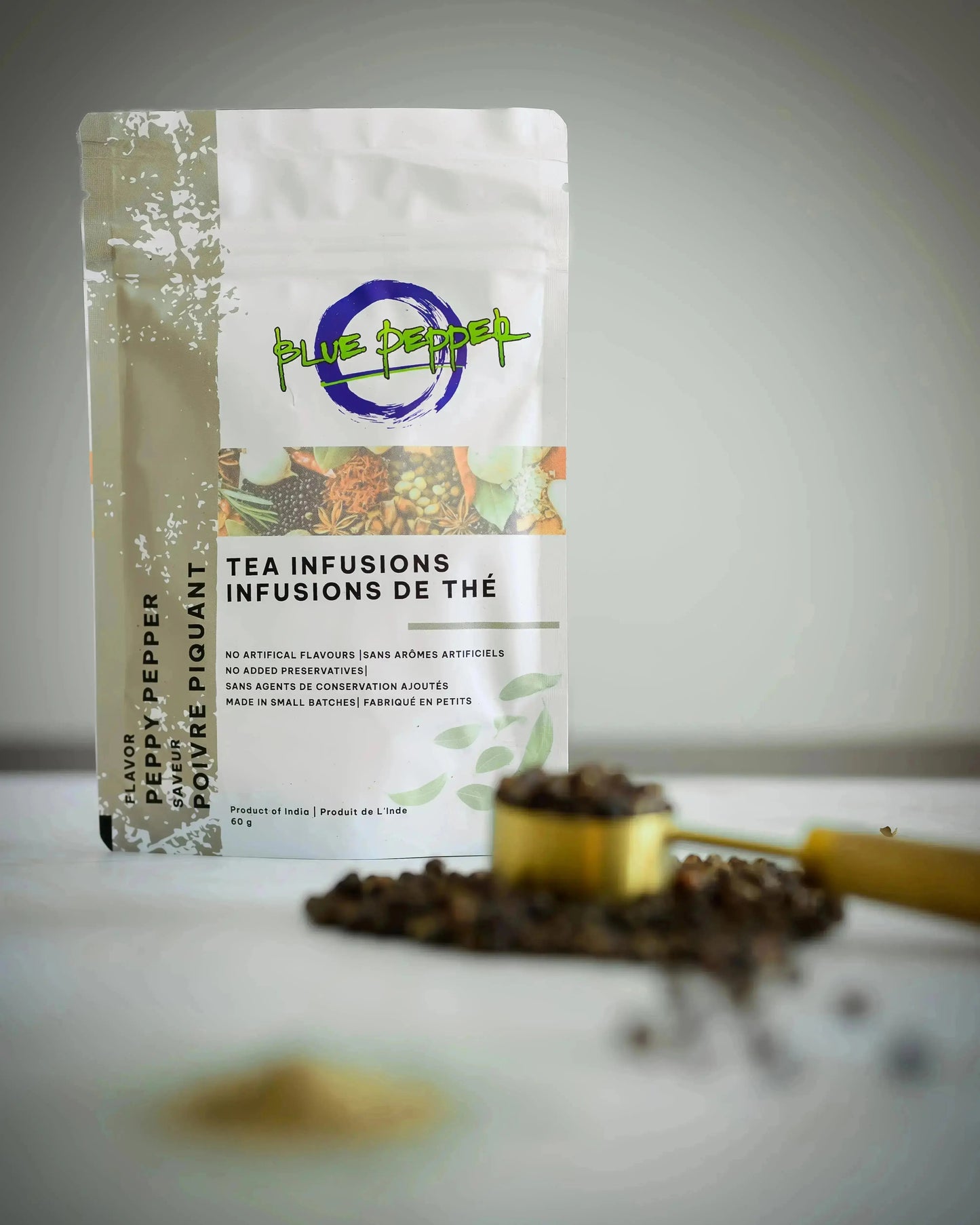 Warm Moments Gift Box (2 Tea Infusions, 1 Tea Infuser & 1 Spoon)