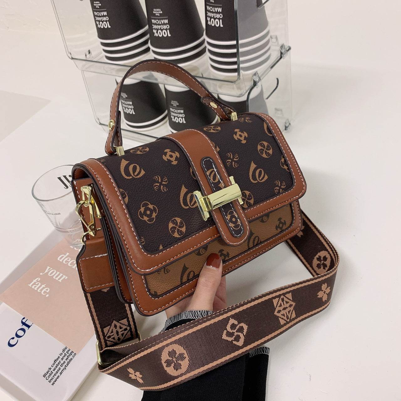 New High-grade flap shoulder crossbody bag for women - www.Shopthatapp.com