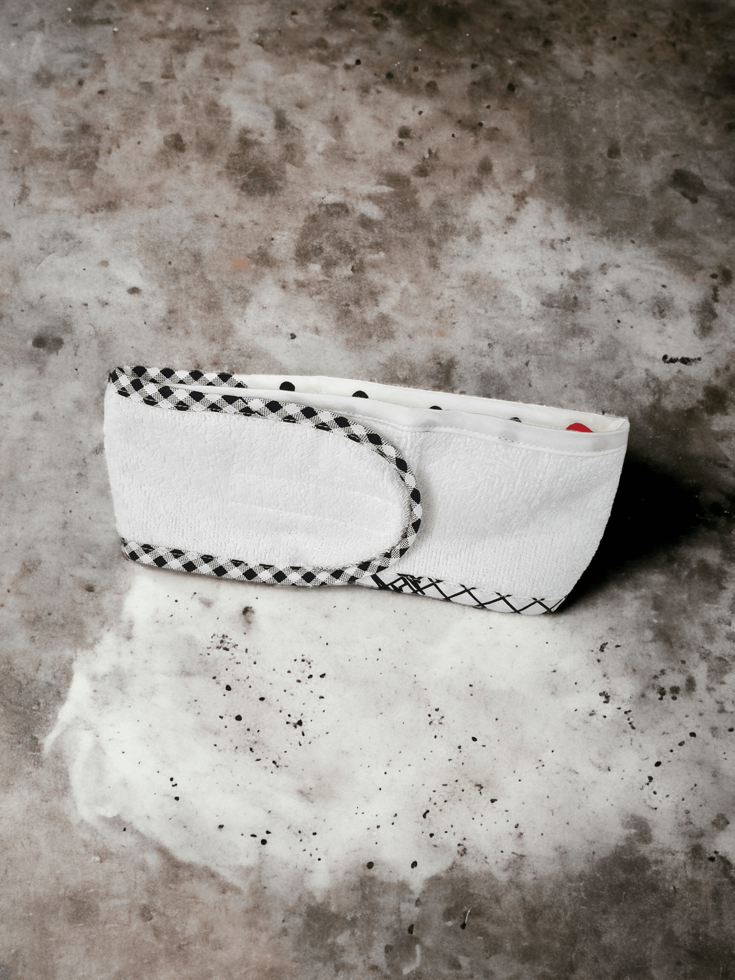 Bandeau démaquillant - www.Shopthatapp.com