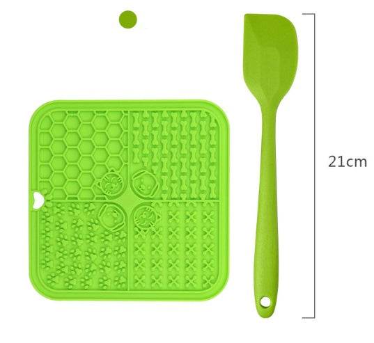 Pet Suction Silicone dog Lickimat - www.Shopthatapp.com