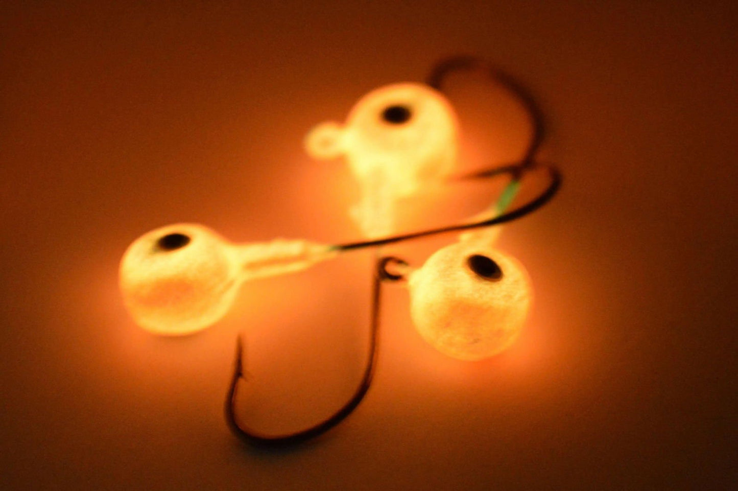 Big Sky Titan 3/8oz Heavy Duty Jig Heads Glow 3/pack - www.Shopthatapp.com