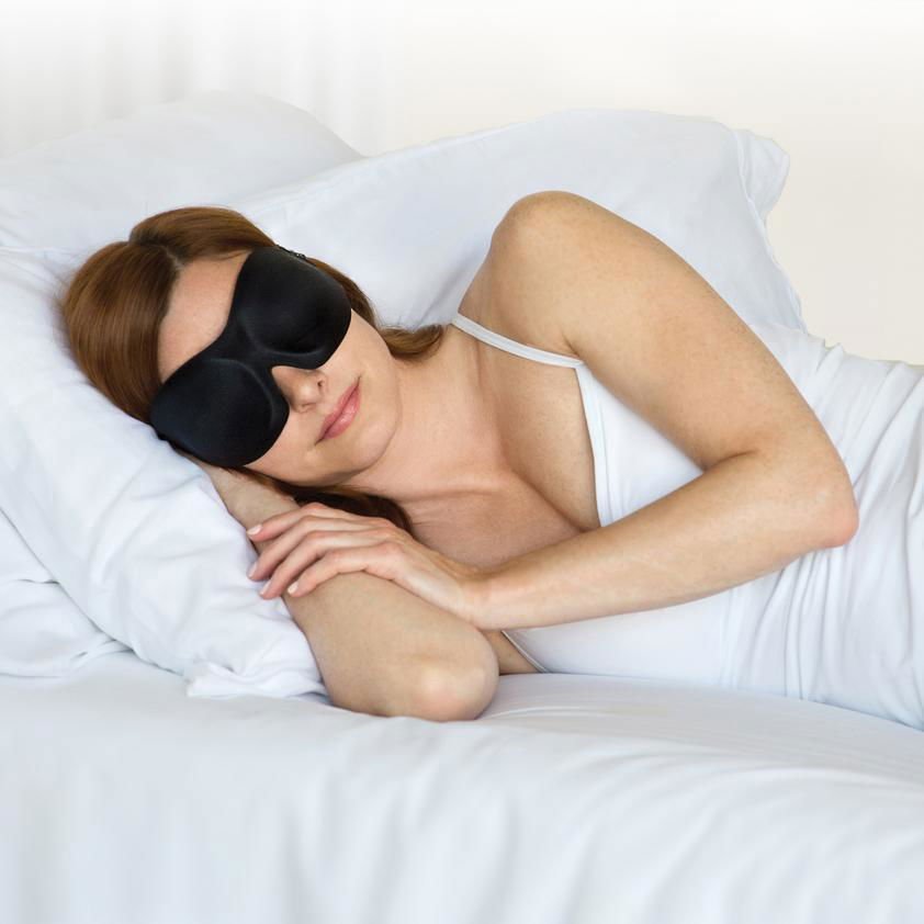 Blackout 40 Blinks Sleep Mask - www.Shopthatapp.com
