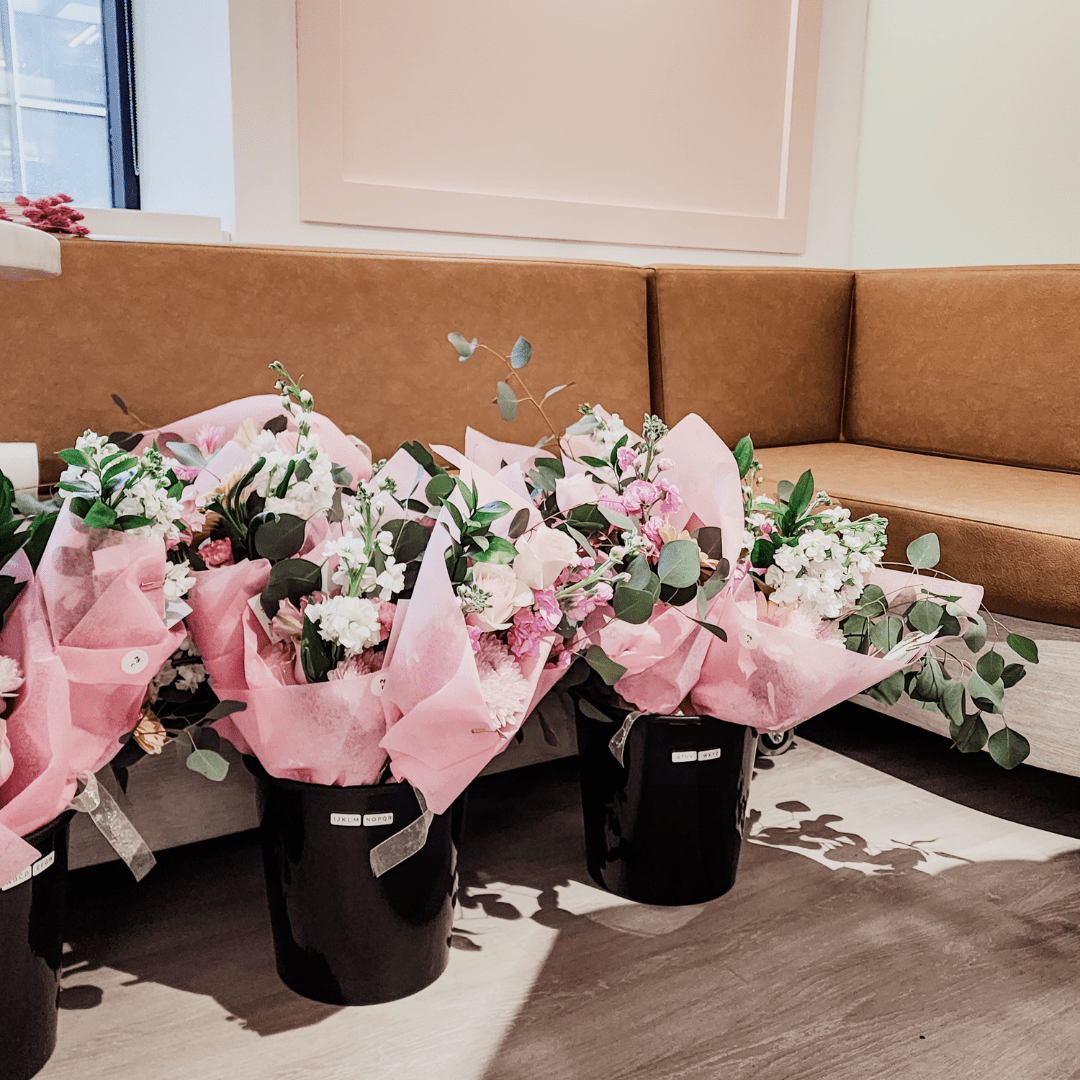 Bloom Bar Experience - Flower Bar Toronto - www.Shopthatapp.com