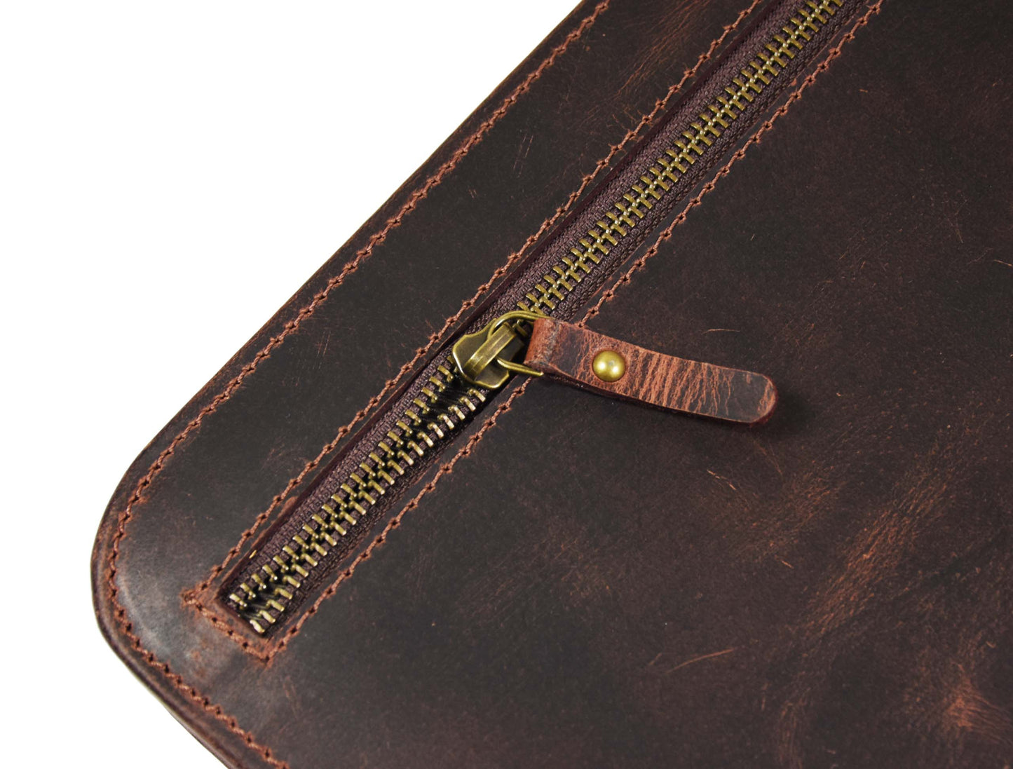Caraquet Leather Travel Organizer - Walnut Brown - www.Shopthatapp.com